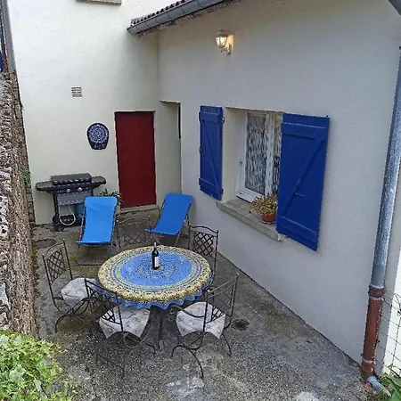 La Cote Des Bleuets De Retourtour Holiday home Lamastre